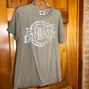 Lancaster, PA Willow Street Harley-Davidson tan & white short sleeve tee SMALL